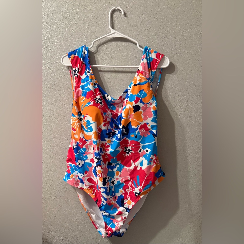 Vibrant Floral Women's One Piece Swimsuit